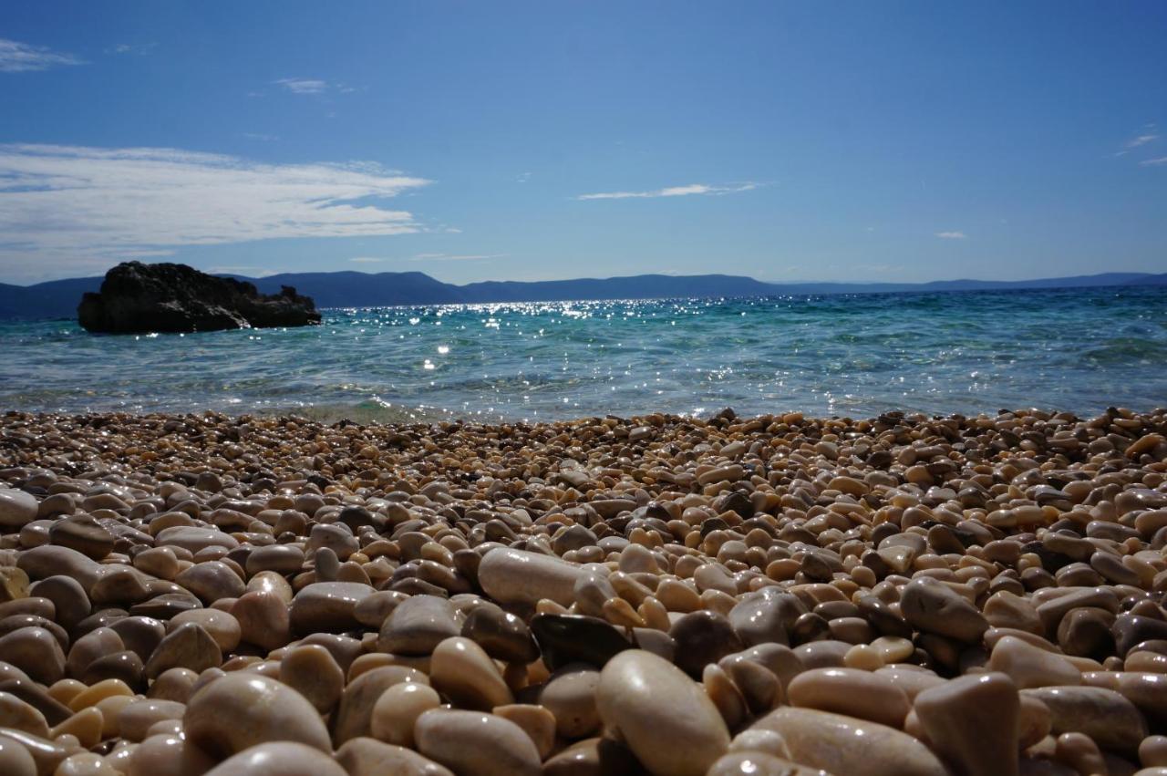 Studio Apartment Michelle - Intermezzo With Sea View Rabac Bagian luar foto