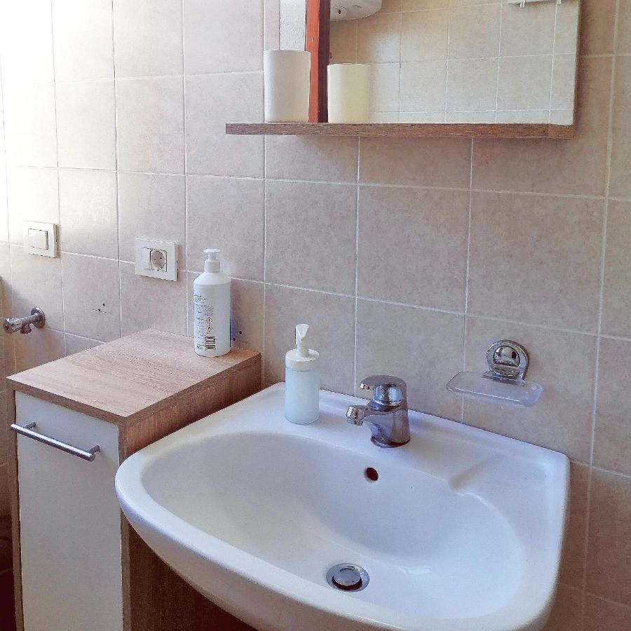 Studio Apartment Michelle - Intermezzo With Sea View Rabac Bagian luar foto